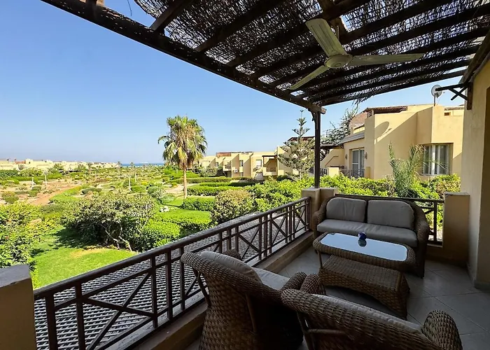 Cozy 4bdr With Sea View L Einbay Sokhna Apartment *